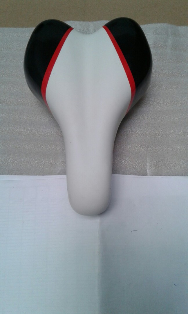 Седло велосипедное VD733В-02